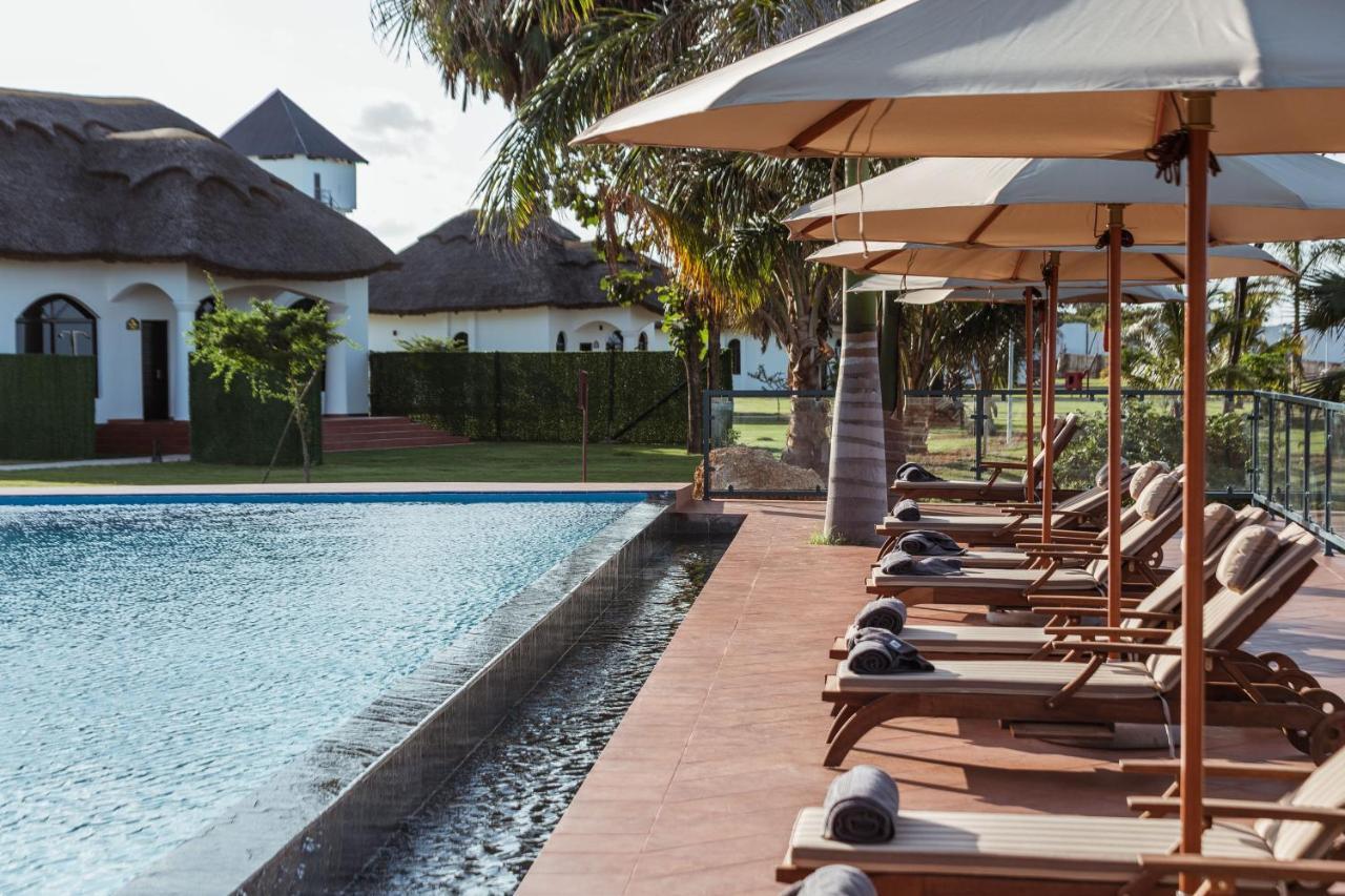 Aya Sophia Villa Garden Hotel Dar es Salaam Exterior photo