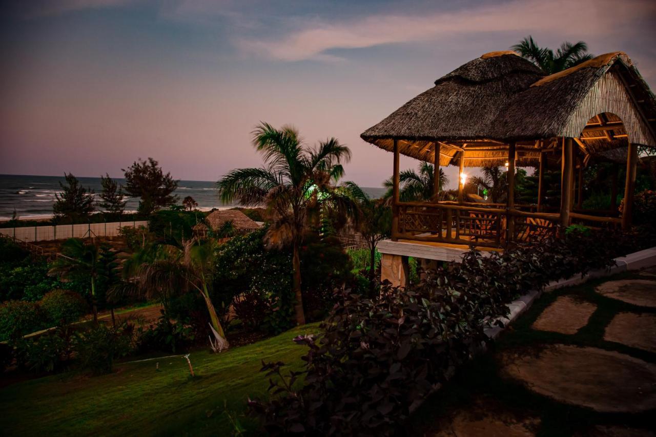 Aya Sophia Villa Garden Hotel Dar es Salaam Exterior photo